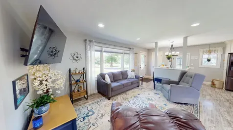 110 Hawthorne Street W Albert Lea MN 56007