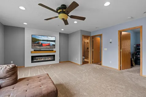 1221 118th Lane NE Blaine MN 55434