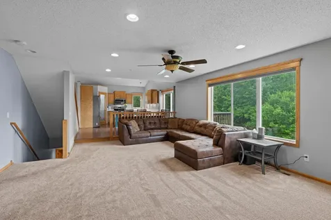 1221 118th Lane NE Blaine MN 55434