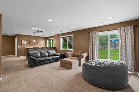 1221 118th Lane NE Blaine MN 55434