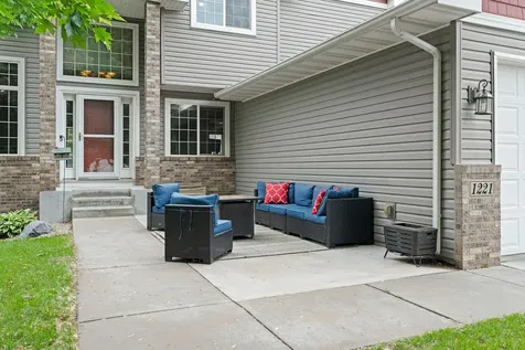 1221 118th Lane NE Blaine MN 55434