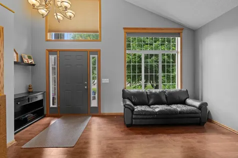 1221 118th Lane NE Blaine MN 55434