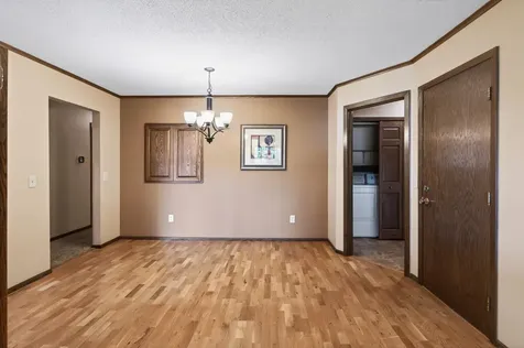 1112 Lyn Way Hastings MN 55033