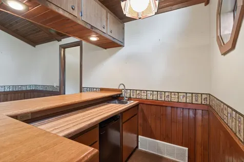 1112 Lyn Way Hastings MN 55033