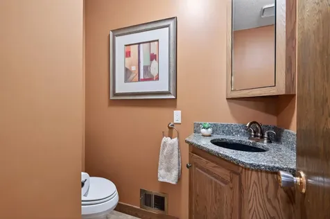 1112 Lyn Way Hastings MN 55033