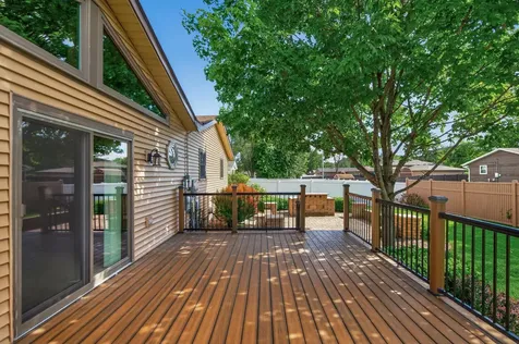 1112 Lyn Way Hastings MN 55033