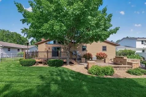 1112 Lyn Way Hastings MN 55033