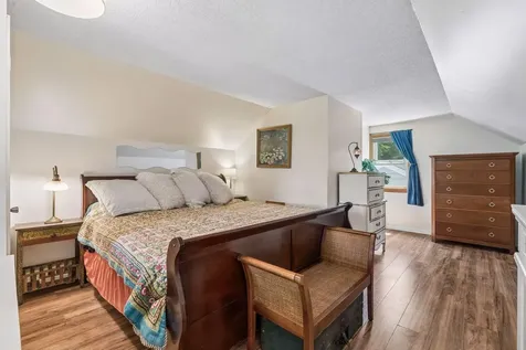 3301 Brownlow Avenue Saint Louis Park MN 55426