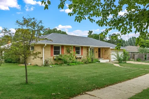 334 Margaret Street Eau Claire WI 54701
