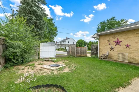334 Margaret Street Eau Claire WI 54701