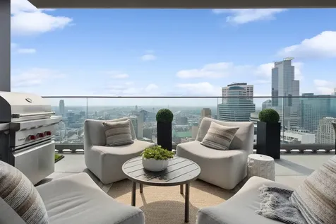 255 Hennepin Avenue Minneapolis MN 55401