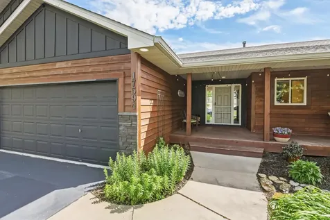 17594 S Gage Avenue Lakeville MN 55024