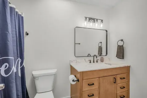 1065 89th Avenue NE Blaine MN 55434