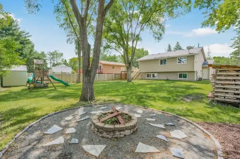 1065 89th Avenue NE Blaine MN 55434