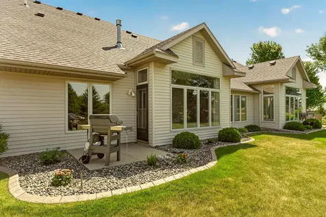 5211 Gemstone Lane NW Rochester MN 55901