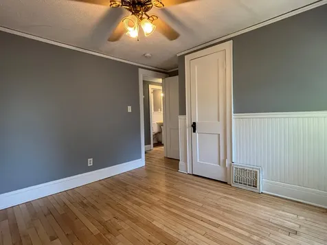 138 13th Avenue N South Saint Paul MN 55075