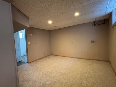 138 13th Avenue N South Saint Paul MN 55075
