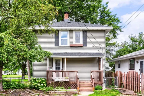 138 13th Avenue N South Saint Paul MN 55075