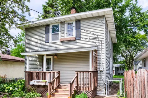 138 13th Avenue N South Saint Paul MN 55075
