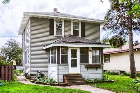 138 13th Avenue N South Saint Paul MN 55075