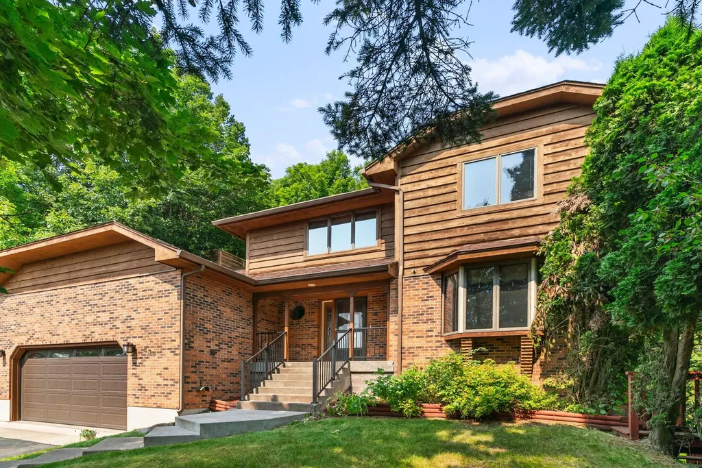 439 Hartley Place Duluth MN 55803