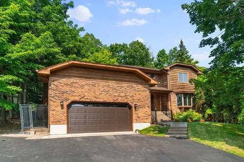 439 Hartley Place Duluth MN 55803