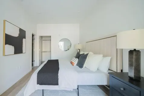 11 West Drive Excelsior MN 55331
