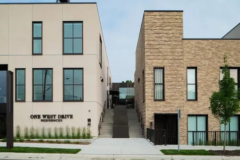 11 West Drive Excelsior MN 55331