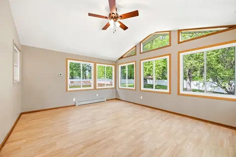 1065 Jorgenson Street SE Hutchinson MN 55350