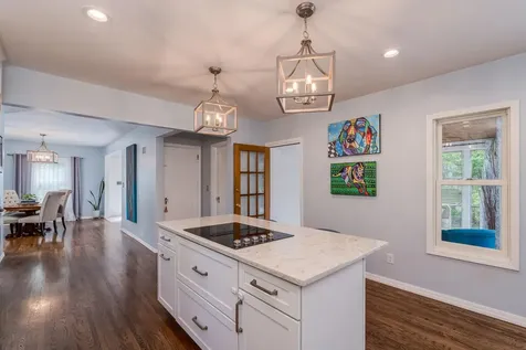 718 Baker Avenue Mankato MN 56001