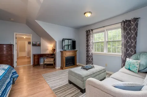 718 Baker Avenue Mankato MN 56001