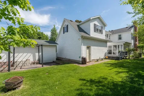 718 Baker Avenue Mankato MN 56001