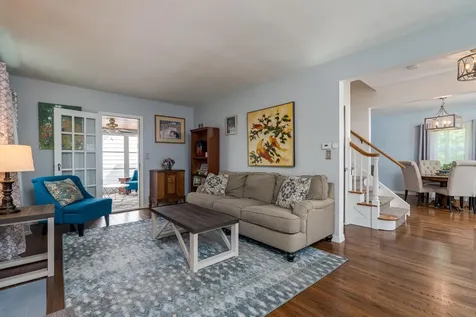 718 Baker Avenue Mankato MN 56001