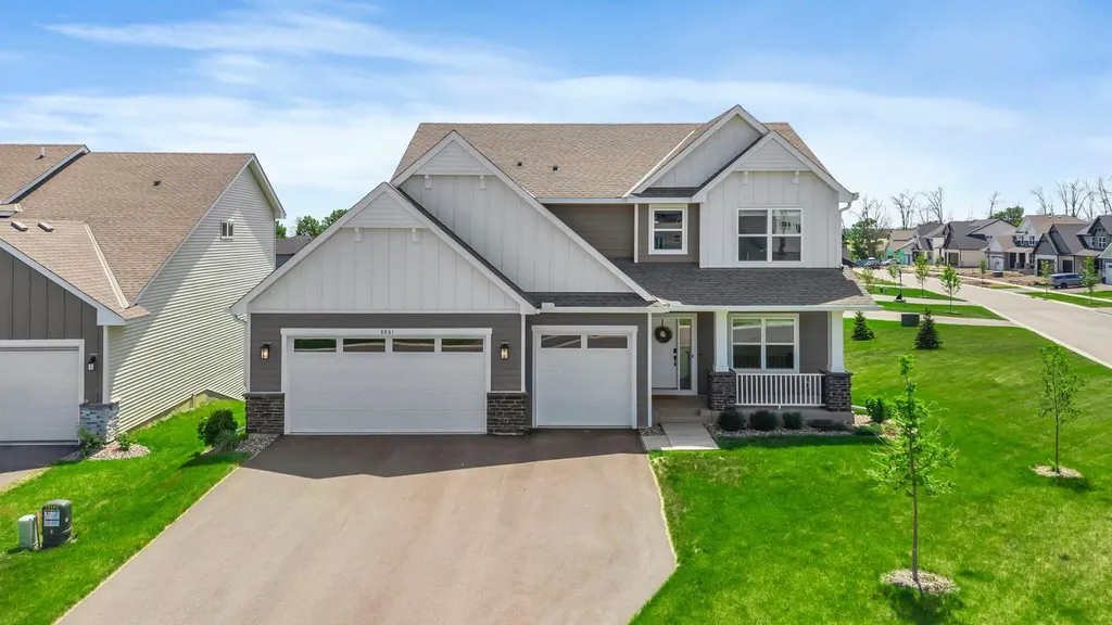 8861 Donax Row Woodbury MN 55129