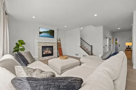 8861 Donax Row Woodbury MN 55129