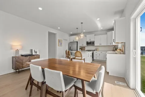 8861 Donax Row Woodbury MN 55129