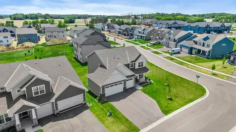 8861 Donax Row Woodbury MN 55129