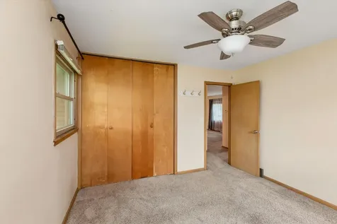 833 9th Avenue SW Faribault MN 55021