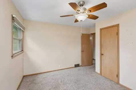 833 9th Avenue SW Faribault MN 55021