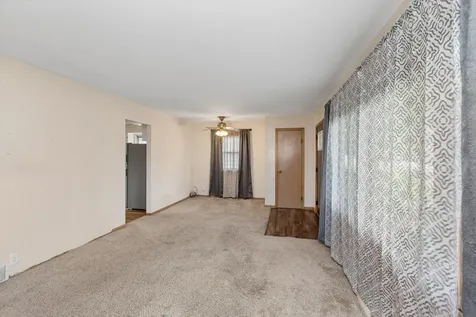 833 9th Avenue SW Faribault MN 55021