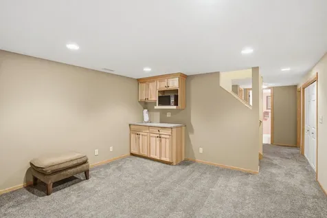 2115 Toledo Avenue N Golden Valley MN 55422