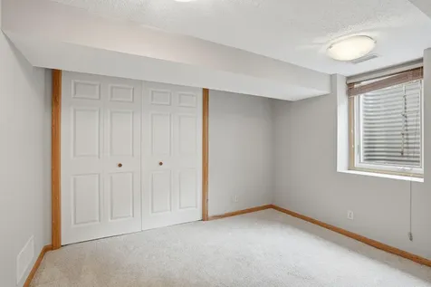 2115 Toledo Avenue N Golden Valley MN 55422