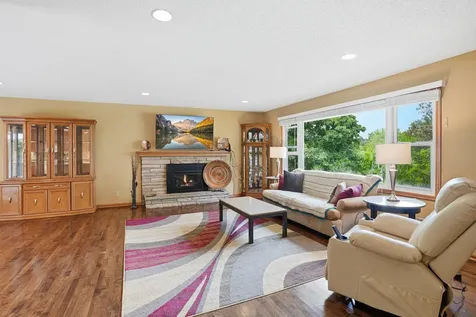 2115 Toledo Avenue N Golden Valley MN 55422