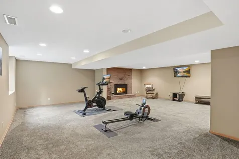 2115 Toledo Avenue N Golden Valley MN 55422