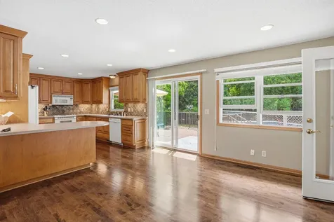 2115 Toledo Avenue N Golden Valley MN 55422
