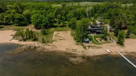 27740 County Road 4 Pequot Lakes MN 56472