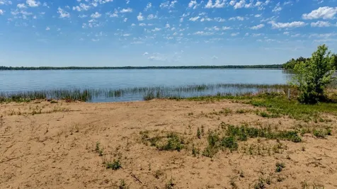 27740 County Road 4 Pequot Lakes MN 56472