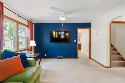 902 11th Avenue SW Austin MN 55912