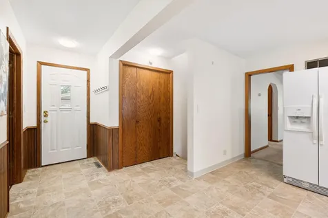 902 11th Avenue SW Austin MN 55912