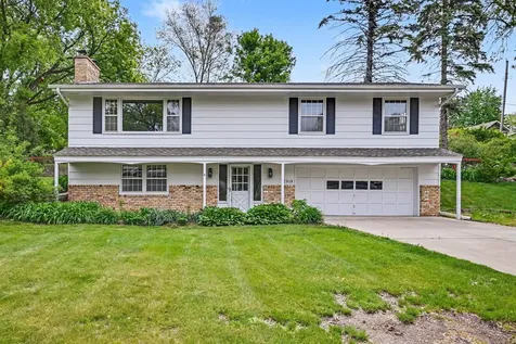 12919 5th Avenue S Burnsville MN 55337